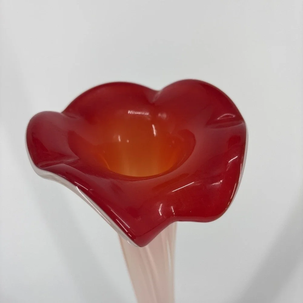 Jack in the Pulpit Vase Red Green White 16